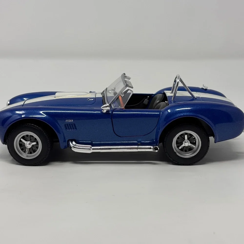 1965 Shelby Cobra 427 S/C Diecast Metal 1:24 Welly American Mint Premium Edition